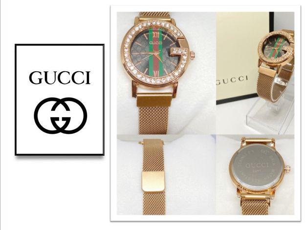 (พร้อมส่ง)นาฬิกาแฟชั่น ผู้หญิง สายแม่เหล็ก ระบบเข็ม ลายGucci หน้าปัด G ล้อมเพชร เรียบหรู นาฬิกาข้อมือผู้หญิง ควอตซ์ นาฬิกาแม่เหล็ก RC887