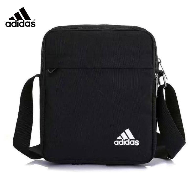 พร้อมส่ง กระเป๋าสะพายข้างADIDASกระเป๋าสะพายใบเล็ก ใส่ของได้เยอะ คุณภาพดี ทรงสวยโทนสีดำ ทั้งชายและหญิงสามารถใช้ได้ มี3แบบให้เลือก-AD065