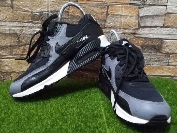 รองเท้ามือสอง  Airmax 90