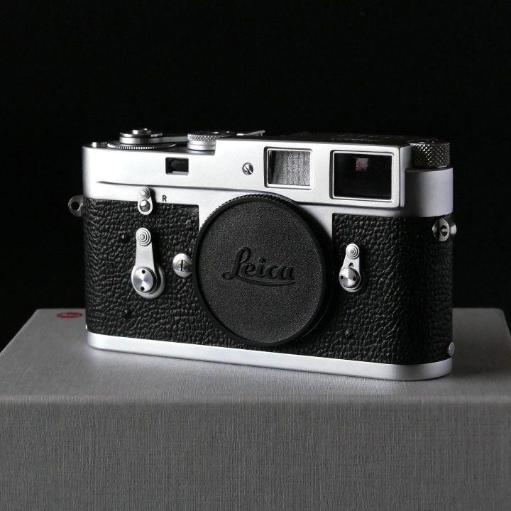 Leica M2 Chrome ( Mint )