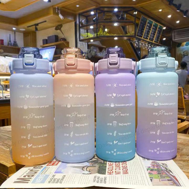 กระบอกน้ำ กะติกน้ำ ขวดน่ำ 2 ลิตร ขวดน้ำพลาสติกแบบพกพา ขวดน้ำ (BPA FREE) 2000 ML ป้องกันการตกแตกวัสดุปลอดภัยไม่เป็นอันตราย Drink Bottles(222)